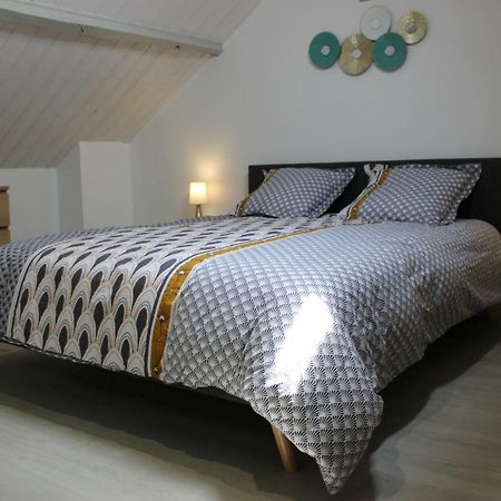 Bel Appartement Avec Vue Sur Vezere ユゼルシュ エクステリア 写真