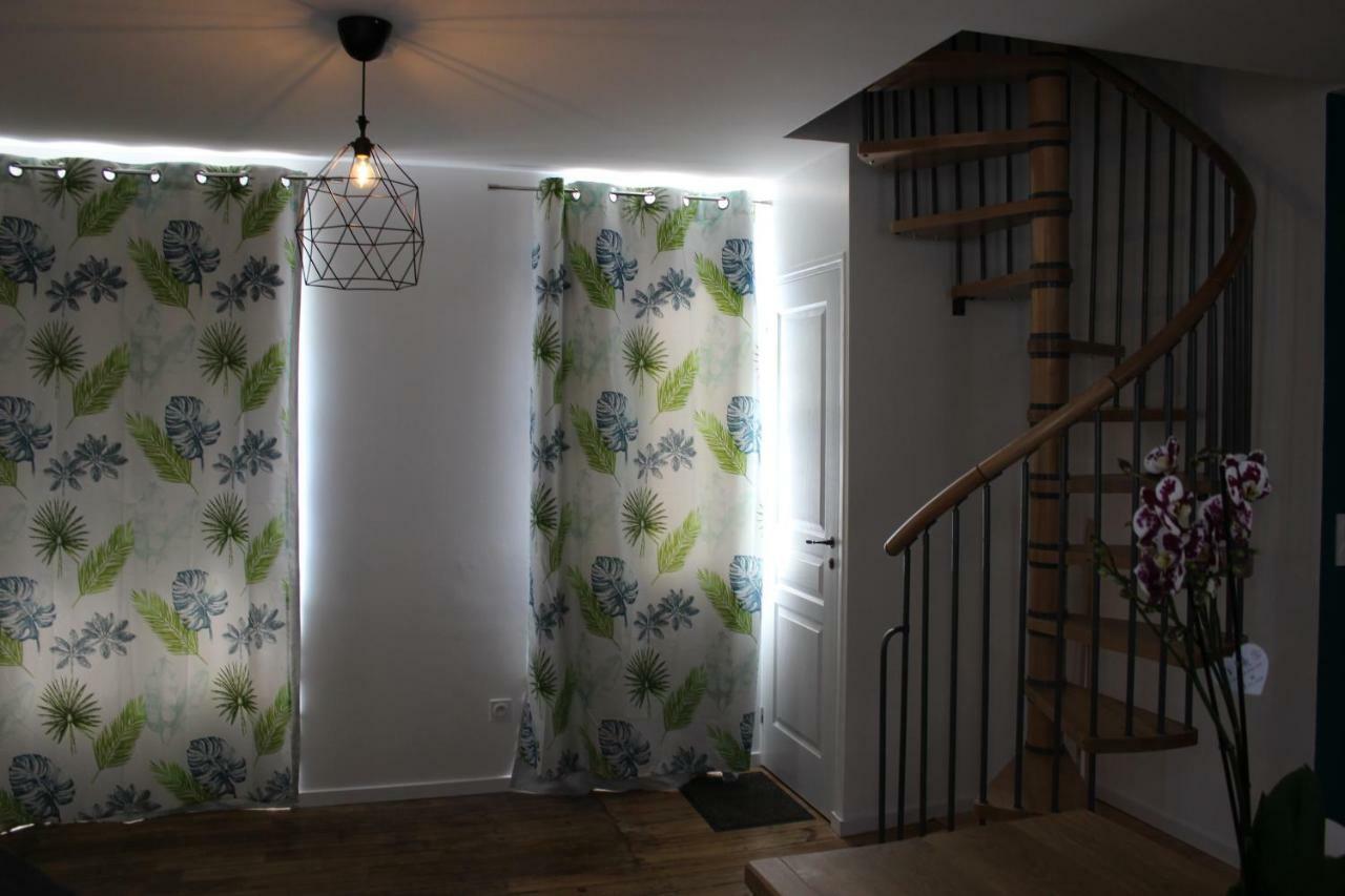 Bel Appartement Avec Vue Sur Vezere ユゼルシュ エクステリア 写真